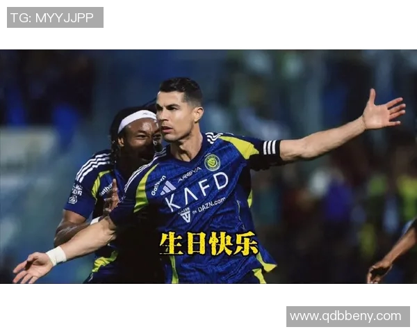 今天生日的足球明星们共同庆祝他们的荣耀与成就，回顾辉煌的职业生涯与精彩瞬间