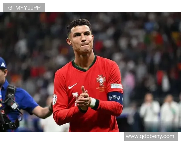 新足球明星的崛起与挑战如何影响未来足球的发展与球迷的期待