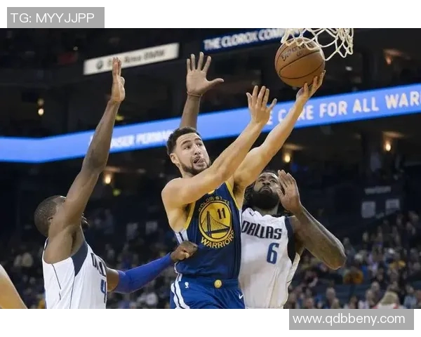 独行侠在绿茵场上足球明星中的孤独斗士探秘