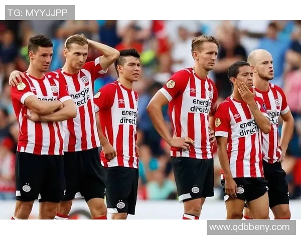 埃因霍温与波里索夫的激烈对决揭示足球战术的博弈与魅力